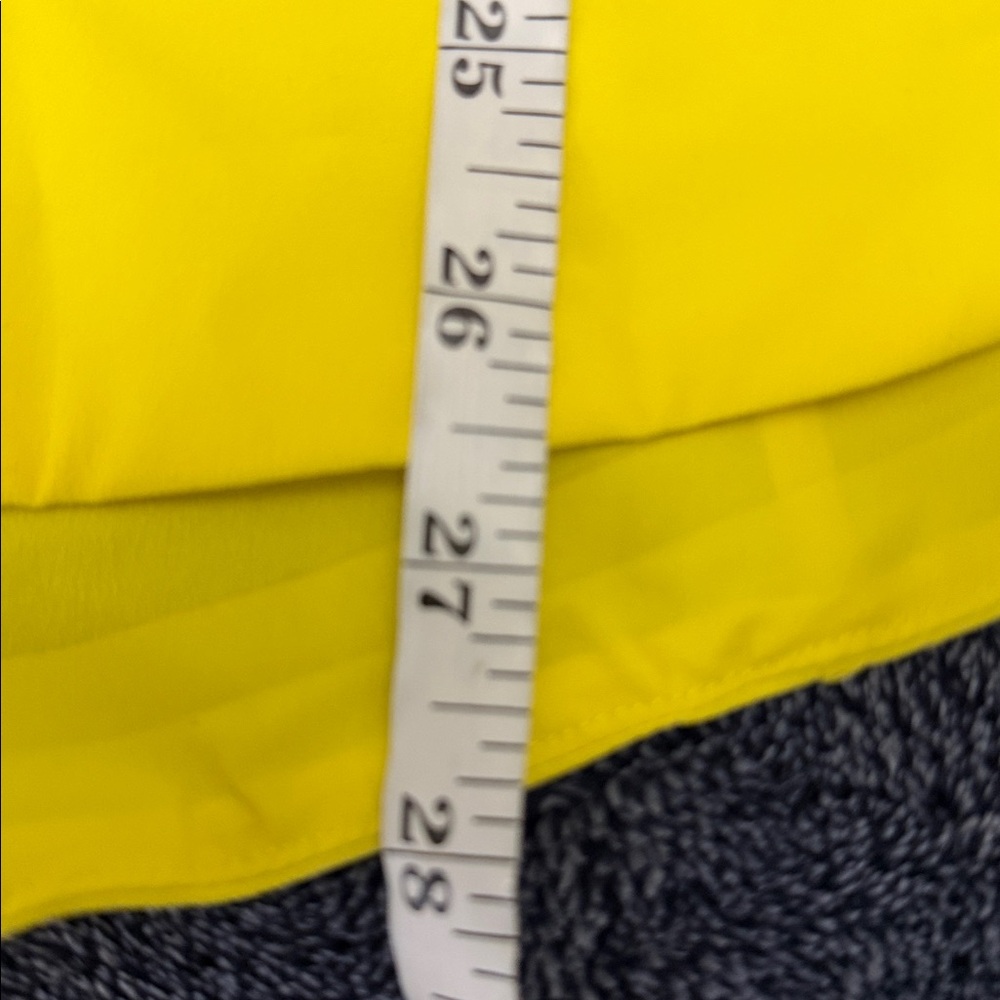 NWOT New Lululemon Mist Over Windbreaker Sonic Yellow - Picture 10 of 12